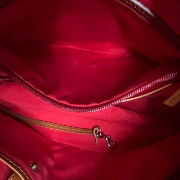 Dooney & Bourke Brown Patent Leather Tote Bag EUC - Picture 5 of 7